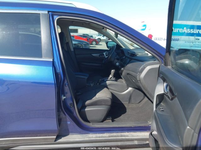 2018 NISSAN ROGUE 5N1AT2MT6JC817187 Photo 4