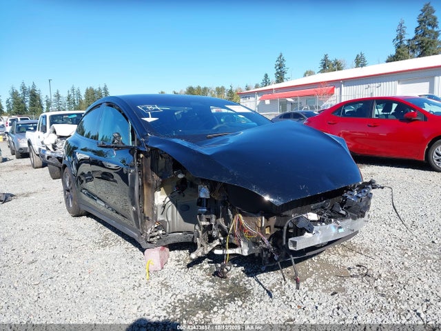 2024 TESLA MODEL X 7SAXCAE59RF458427 Photo 5