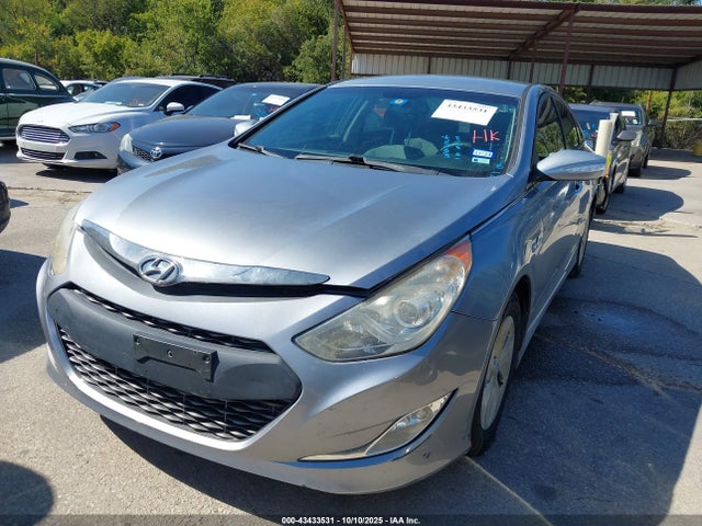 Hyundai Sonata 2014 KMHEC4A46EA117178 Image 2