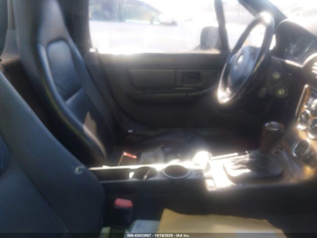 2001 BMW Z3 WBACN33471LM02223 Photo 4