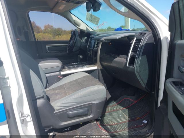 2013 RAM 1500 1C6RR6GT9DS547317 Photo 4