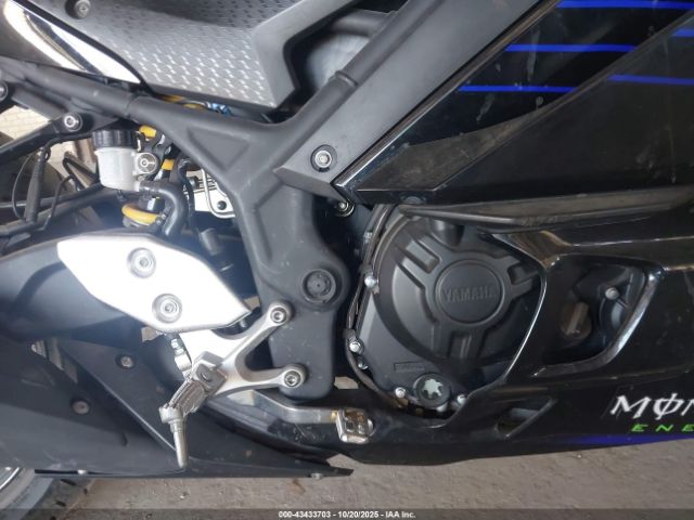 2021 YAMAHA YZFR3 MH3RH18Y1MK006434 Photo 7