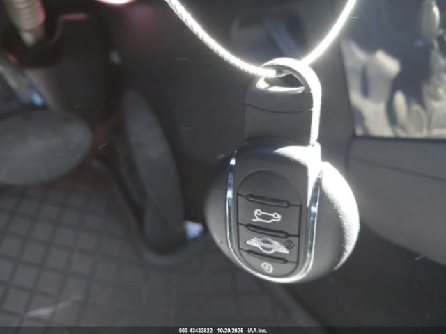 2015 MINI HARDTOP WMWXM5C52FT942031 Photo 10