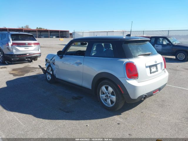 2015 MINI HARDTOP WMWXM5C52FT942031 Photo 2