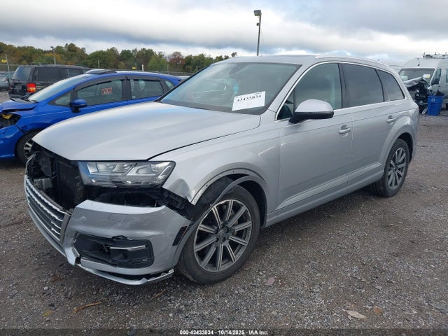2018 AUDI Q7 WA1LHAF73JD035278 Photo 1