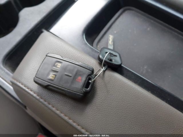 2017 CHEVROLET SILVERADO 1500 1GCVKPEH7HZ286816 Photo 10