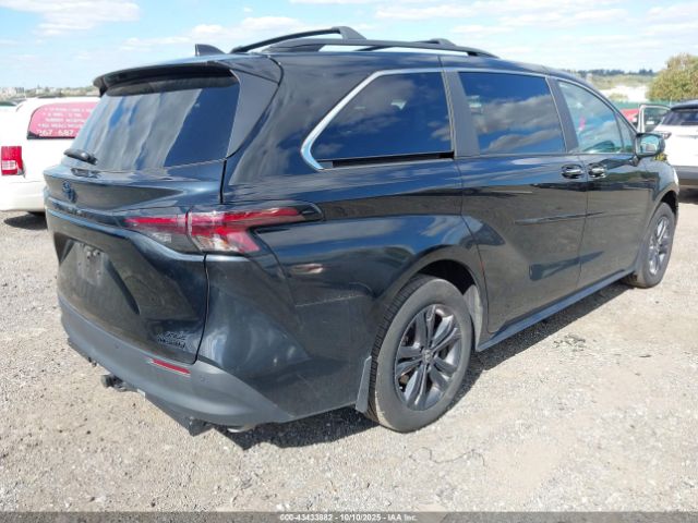2024 TOYOTA SIENNA 5TDCSKFC0RS114286 Photo 3