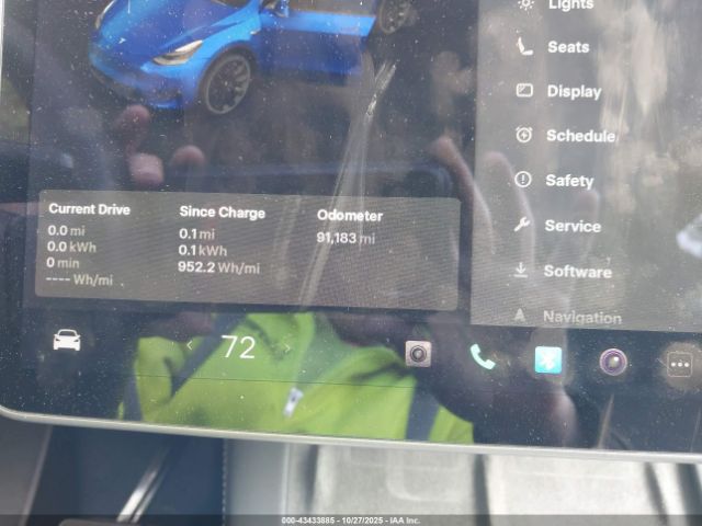 2021 TESLA MODEL Y 5YJYGDEE5MF184739 Photo 6