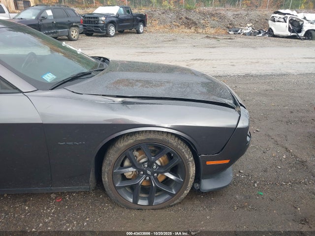 2C3CDZBT1NH156231 Dodge Challenger R/t