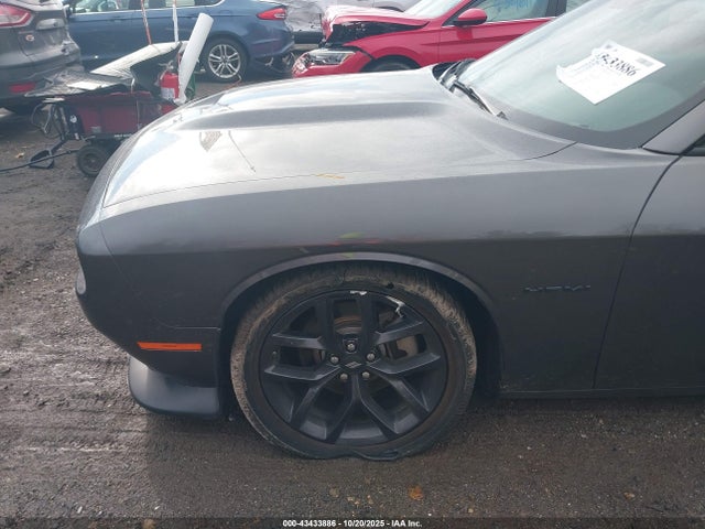 2C3CDZBT1NH156231 Dodge Challenger R/t