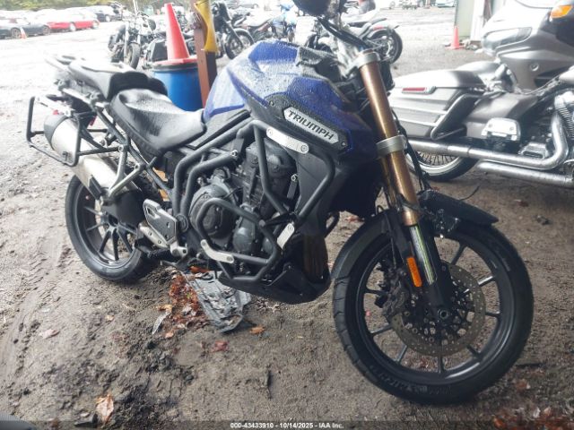 2013 TRIUMPH MOTORCYCLE TIGER SMTF02XKXDJ568562