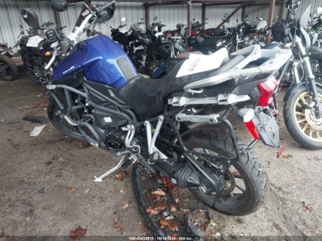 2013 TRIUMPH MOTORCYCLE TIGER SMTF02XKXDJ568562 Photo 2