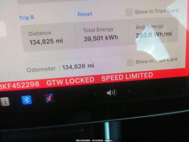 2019 TESLA MODEL 3 5YJ3E1EB3KF452298 Photo 6