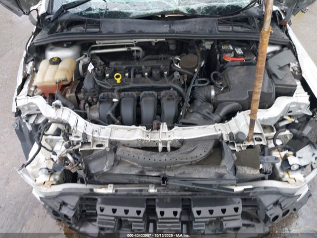 2015 FORD FOCUS 1FADP3F22FL273879 Photo 9