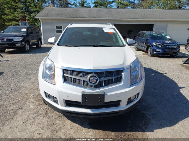 43434183 :رقم المزاد ، 3GYFNKE40AS574704 vin ، 2010 Cadillac Srx Turbo Premium مزاد بيع