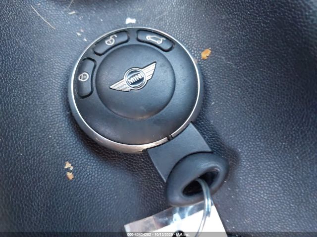 2015 MINI CONVERTIBLE WMWZP3C52F2A91281 Photo 10