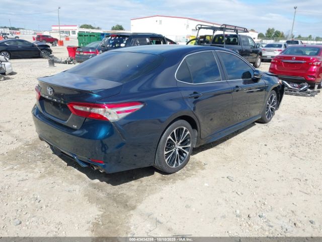 2018 TOYOTA CAMRY 4T1B11HK5JU639238 Photo 3