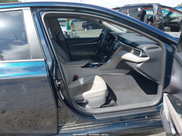 2018 TOYOTA CAMRY 4T1B11HK5JU639238 Photo 4