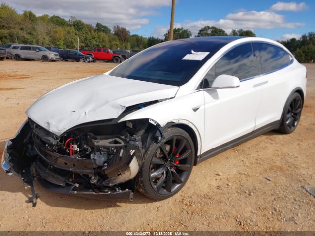 2016 TESLA MODEL X 5YJXCAE42GF001203 Photo 1