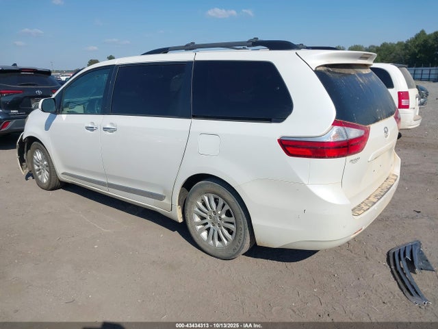 Продажа на аукционе авто 2016 Toyota Sienna Xle Premium 8 Passenger, vin: 5TDYK3DC7GS718137, номер лота: 43434313