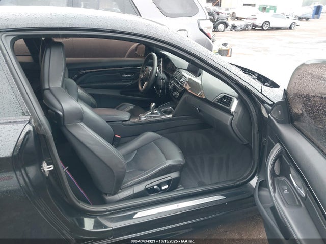 BMW M4 2018 WBS4Y9C5XJAC86775 Image 18