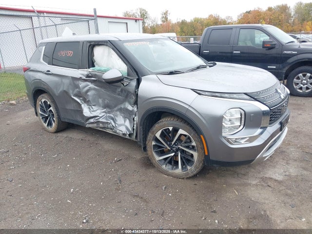 2022 MITSUBISHI OUTLANDER JA4J4UA86NZ068191 Photo 0