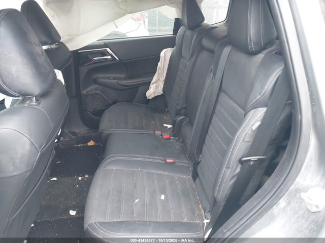 2022 MITSUBISHI OUTLANDER JA4J4UA86NZ068191 Photo 7