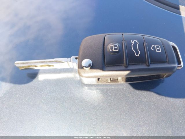 2018 AUDI Q3 WA1ECCFS7JR002472 Photo 10