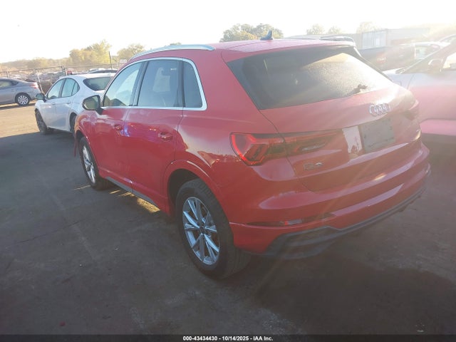 2025 AUDI Q3 WA1DECF31S1006306 Photo 2