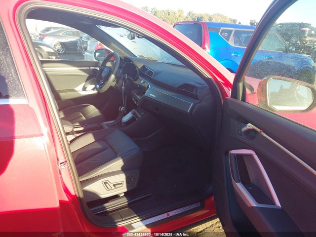 2025 AUDI Q3 WA1DECF31S1006306 Photo 4