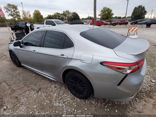 2019 TOYOTA CAMRY 4T1B11HK3KU196508 Photo 2