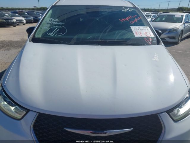 2024 CHRYSLER PACIFICA HYBRID 2C4RC1S73RR158155 Photo 5