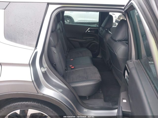 2022 MITSUBISHI OUTLANDER JA4J3UA82NZ086352 Photo 7