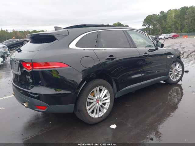 2019 JAGUAR F-PACE SADCK2GX2KA392891 Photo 3