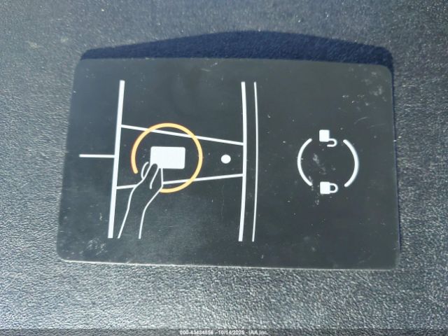 2020 TESLA MODEL Y 5YJYGDEE6LF041751 Photo 10