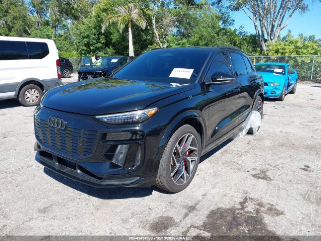 2025 AUDI SQ6 E-TRON WA125BGF2SA025392 Photo 1