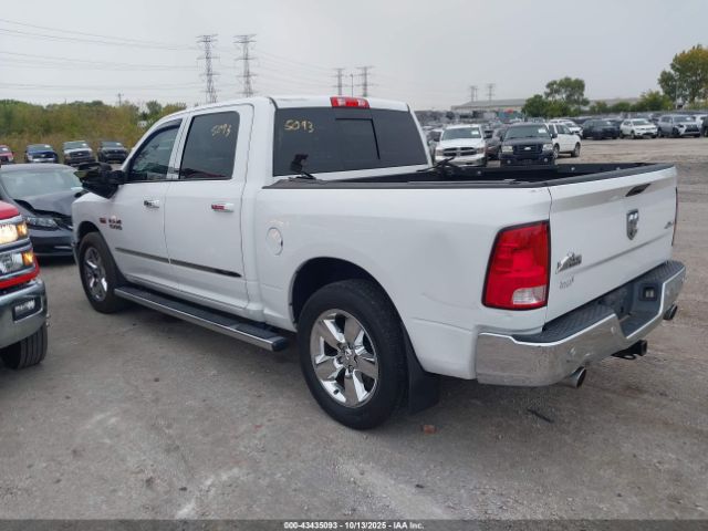2016 RAM 1500 3C6RR7LT0GG240089 Photo 2
