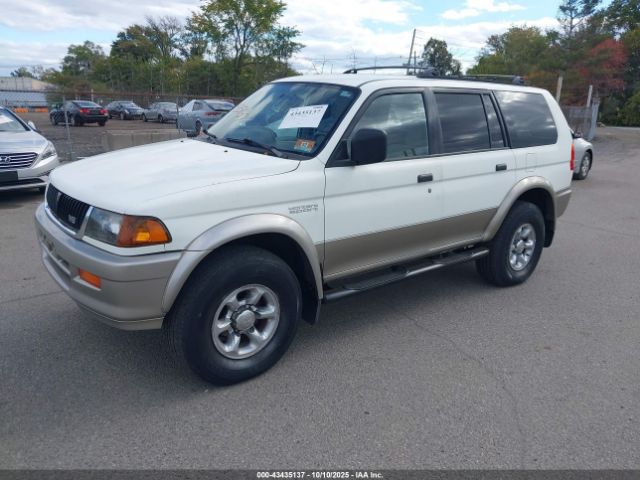 1998 MITSUBISHI MONTERO SPORT JA4MT31P9WP018626 Photo 1