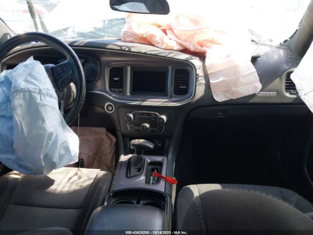 2019 DODGE CHARGER 2C3CDXBGXKH588576 Photo 4