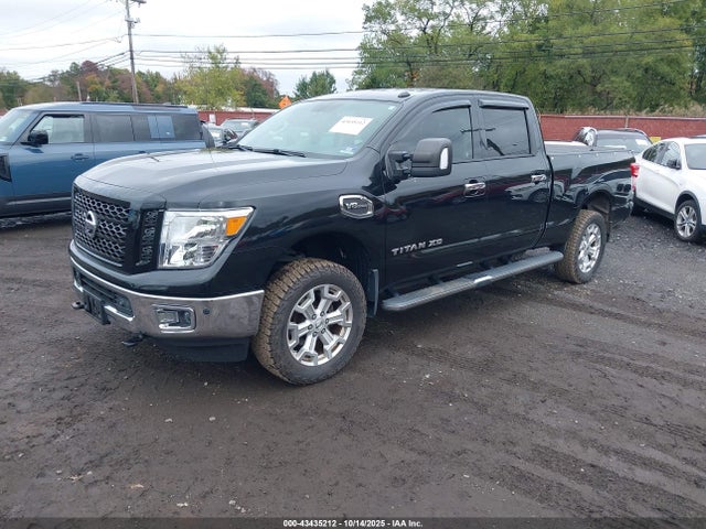 2019 NISSAN TITAN XD 1N6AA1F48KN522234 Photo 1