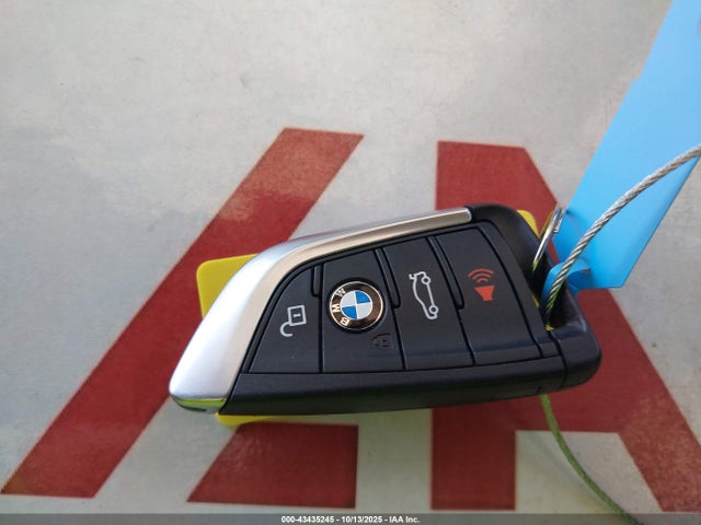 2019 BMW X3 5UXTR9C58KLE12409 Photo 10