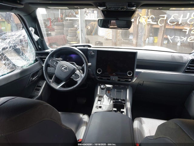 Lexus Gx 550 Overtrail+ 2024 JTJTBCDX8R5001636 Image 5