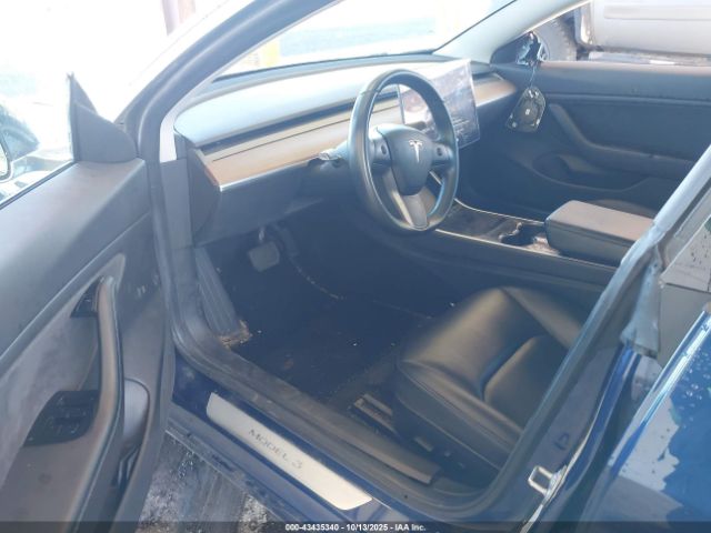 2019 TESLA MODEL 3 5YJ3E1EB8KF433049 Photo 4