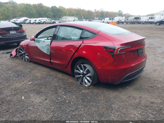 2025 TESLA MODEL 3 5YJ3E1EA9SF067898 Photo 2