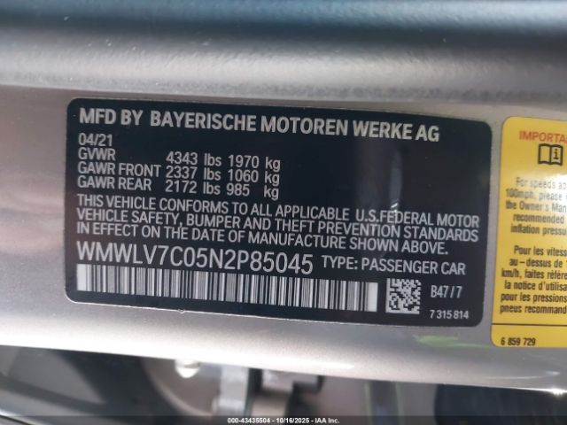 2022 MINI CLUBMAN WMWLV7C05N2P85045 Photo 8