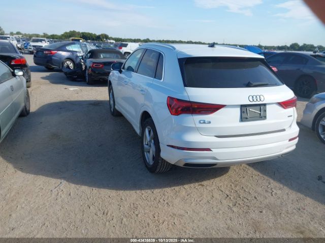 2021 AUDI Q3 WA1AUCF30M1098680 Photo 2