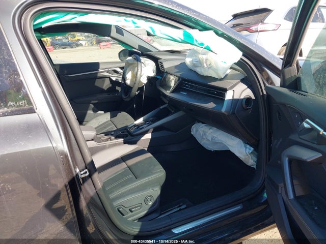 2025 AUDI A3 WAUGUDGY3SA078773 Photo 4