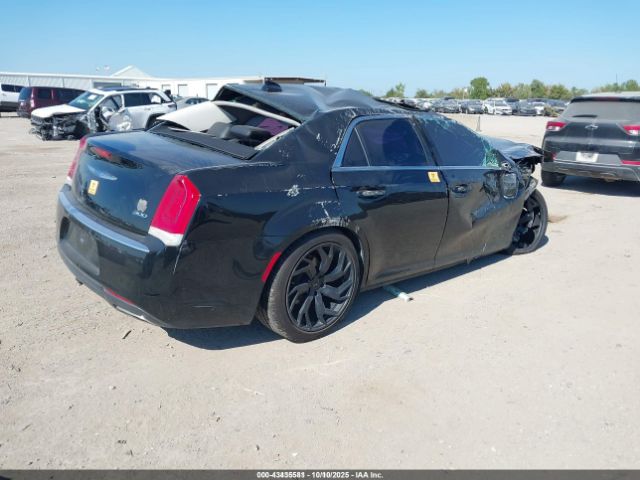 2019 CHRYSLER 300 2C3CCAAG2KH542564 Photo 3