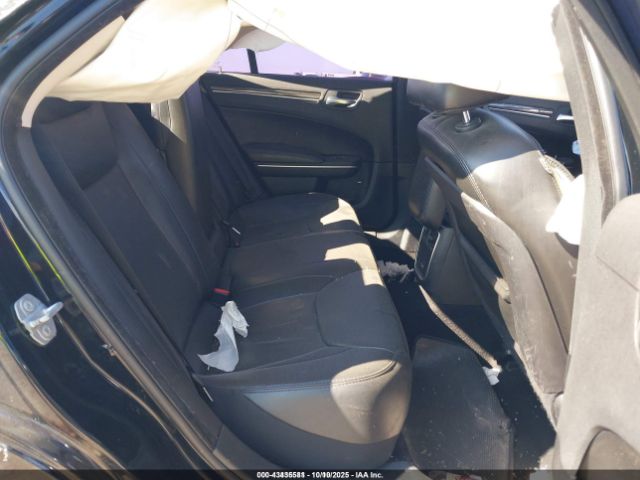 2019 CHRYSLER 300 2C3CCAAG2KH542564 Photo 7
