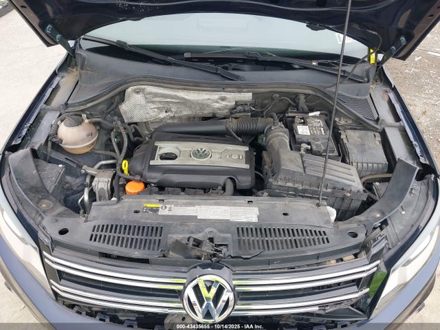 2016 VOLKSWAGEN TIGUAN WVGBV7AXXGW574235 Photo 9